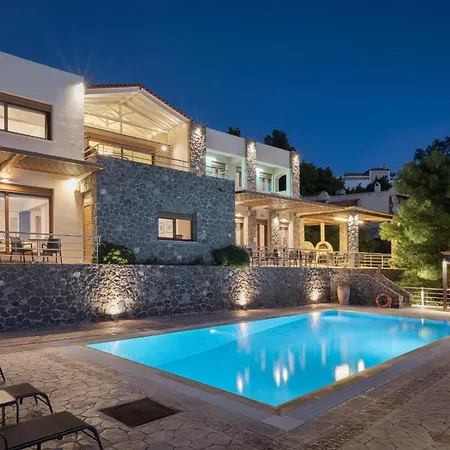 Villa Zefis *